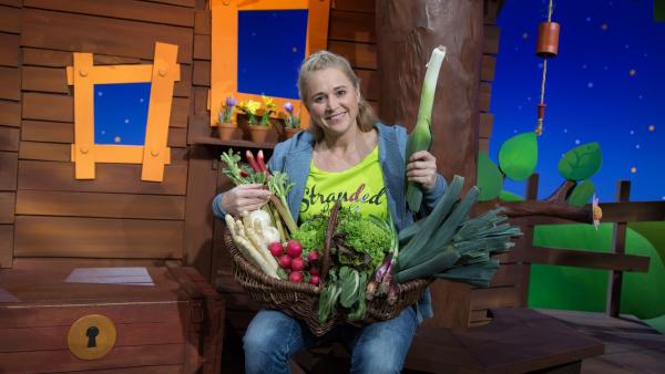 Singa hat Frühlingsgemüse gekauft.
