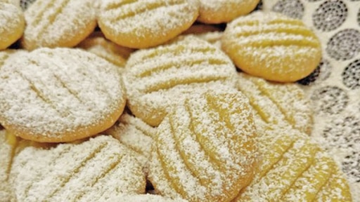 Viel Spaß beim Backen! | Rechte: KiKA/Tina Debertin Nahaufnahme von Puddingplätzchen