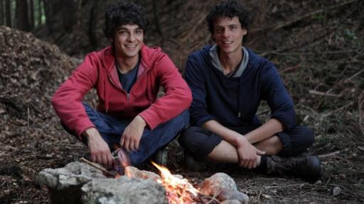 Der Survival-Check / Can mit Auszubildendem Moritz am Lagerfeuer