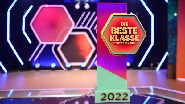 Der Pokal für "Die beste Klasse Deutschlands" 2022