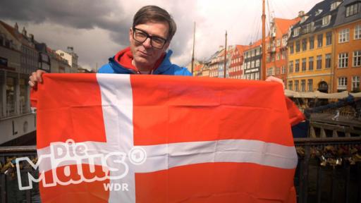 Maus-Spezial: Dänemark | Rechte: WDR Ralph mit dänischer Flagge
