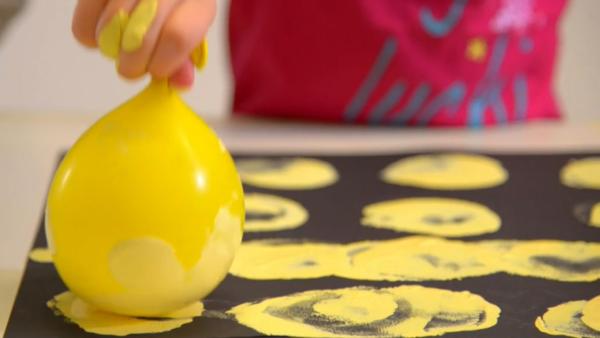 Drucken mit einem gefüllten Luftballon