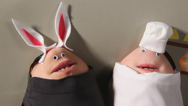 Der Hase fragt den Bäcker nach Möhrchen.