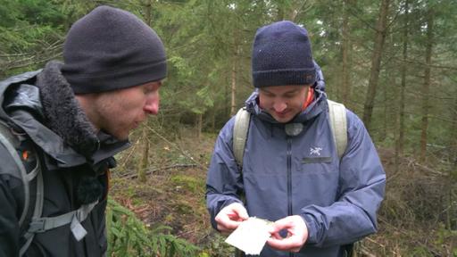 Rechte: KiKA Felix mit Survivaltrainer Dominik