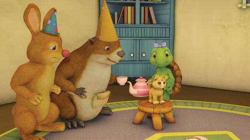 Rechte: KiKA/Nelvana Limited/Infinite Frameworks Pte Ltd. Franklin und seine Freunde finden am Ende mit ihren Supersucherfähigkeiten Harriets Kuscheltier.