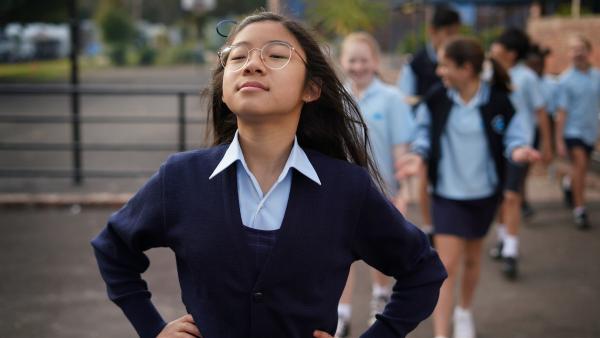 Tiffany (Erin Choy) ist der Schulbully und die allerbeste Handballspielerin. Sie räumt alle Gegner gnadenlos aus dem Weg.