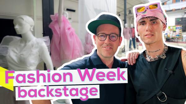 Ben steht neben dem Modestudenten Marten. Ben hat seine Hand auf der Schulter von Marten. Ben trägt Kappe und Brille. Marten trägt rosa Bandana und hat seine rosa Sonnebrille nach oben gezogen. Links auf der Fotomontage steht "Fashion Week backstage". Im Hintergrund sind Mannequins zu erkennen.