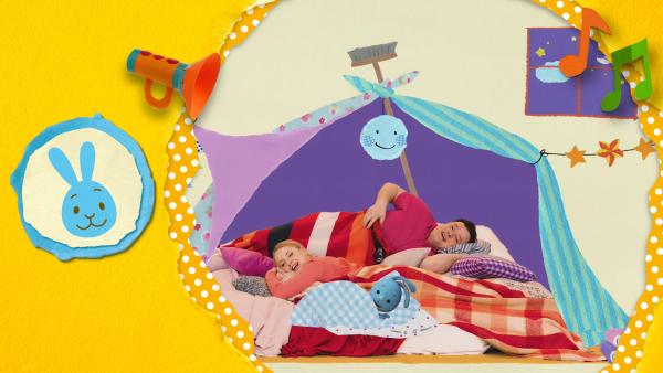 Hör dir das Schlaflied von "KiKANiNCHEN" an und sing es abends gemeinsam mit deinen Eltern, bevor du ins Bett gehst. Schöne Träume und gute Nacht!