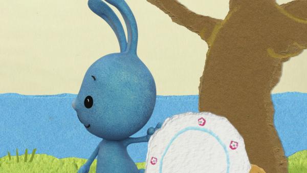 Kikaninchen lässt einen Teller springen | Rechte: KiKA