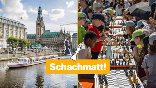 Links sieht man die Stadt Hamburg, rechts Kinder, die Schach spielen.