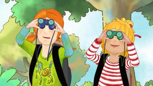Conni auf Waldsafari | Rechte: ZDF Conni und Anna schauen durch ihre Ferngläser und erkunden den Wald.