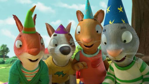 Picknick für Zauberer | Rechte: ZDF Pip und Posy und ihre Freunde tragen Partyhüte und blicken erfreut und mit großen Augen auf etwas hinunter.