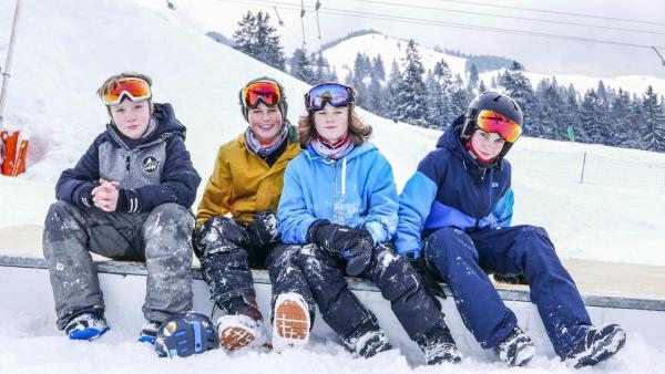 Die Freestyle-Snowboarder aus der PUR+ Folge