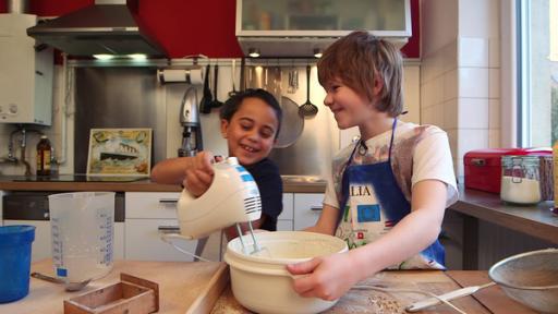 Französische Crêpes backen | Rechte: SWR Französische Crêpes backen