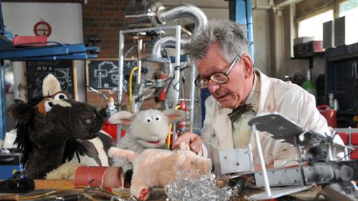 Pferd und Wolle beim Erfinder Professor Schlotter