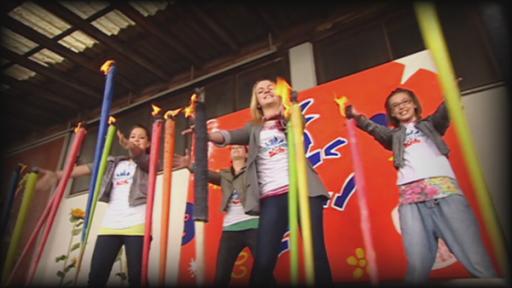 TanzAlarm Kids mit "Für dich lauf ich durchs Feuer" | Rechte: KiKA