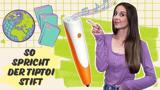 Rechte: KiKA Rechts steht Soraya und zeigt auf den TipToi-Stift links neben ihr. Links neben dem Stift sind Grafiken von einem Globus und Bücher. Unten die Aufschrift So spricht der TipToi Stift.