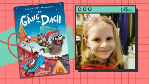 Timster Buchtesterin Lillian sitzt mit dem Buch "Die Gäng vom Dach" auf einem Sessel.
