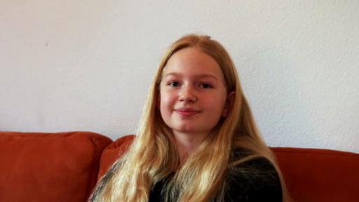 Timster Buchtesterin Leonie | Rechte: KiKA