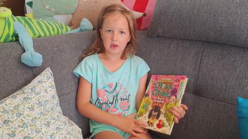 Team Timster Buchtesterin Charlotte | Rechte: KiKA