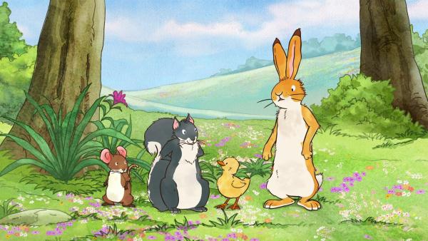 Der kleine braune Hase und seine Freunde wissen nicht, was das für ein gelbes Tier ist. Da sie es nicht wissen, nennen sie ihn den kleinen gelben Quak.