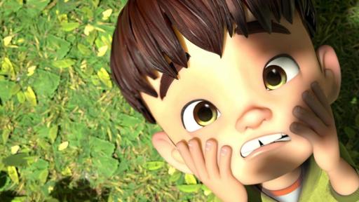 Der Honigbote | Rechte: © La Station Animation – 2022 Kleiner Fuß steht im Wald und hat einen entsetzten Gesichtsausdruck. Er hält sich die Hände an die Wangen. Er hat gerade entdeckt, dass sein Honigglas verschwunden ist.