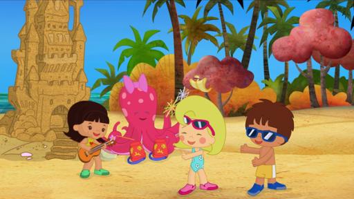 Rechte: KiKA/Mike Young Productions Zoé, Finn und QuackQuack tanzen am Strand. Yasemin spielt Gitarre und Olga Tintenfisch trommelt dazu.